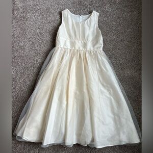 Girls Ivory Tulle Special Occasion Dress
